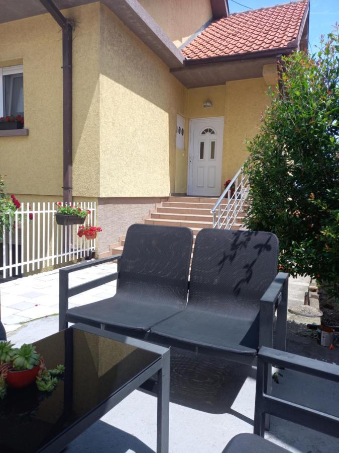 Leda Apartmani Smederevo Buitenkant foto